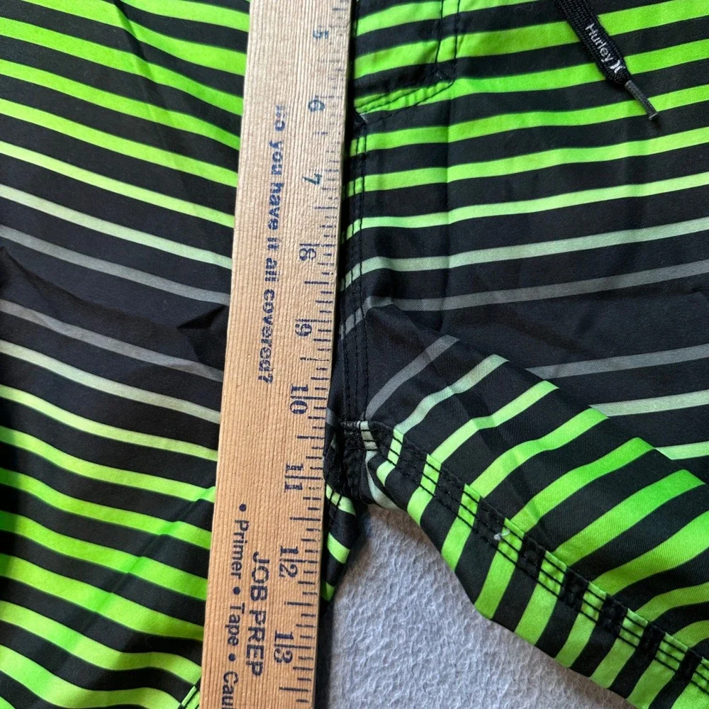 Hurley board shorts